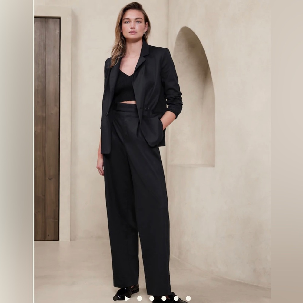 New! HIGH-RISE LINEN-COTTON PANT